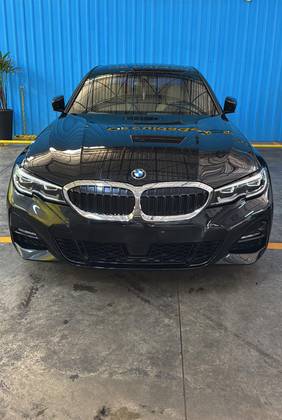 BMW 320i 2.0 16V TURBO FLEX M SPORT AUTOMÁTICO BMW 320i 2.0 16V TURBO FLEX M SPORT AUTOMÁTICO